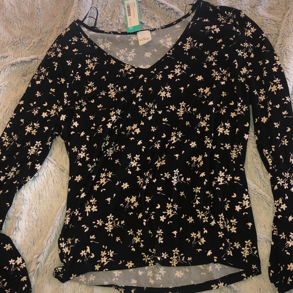 Sienna Tie Sleeve Knot Top